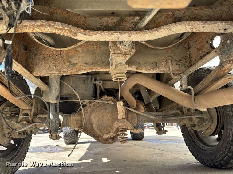 image for item EM3540 2007 Chevrolet Silverado 2500HD pickup truck