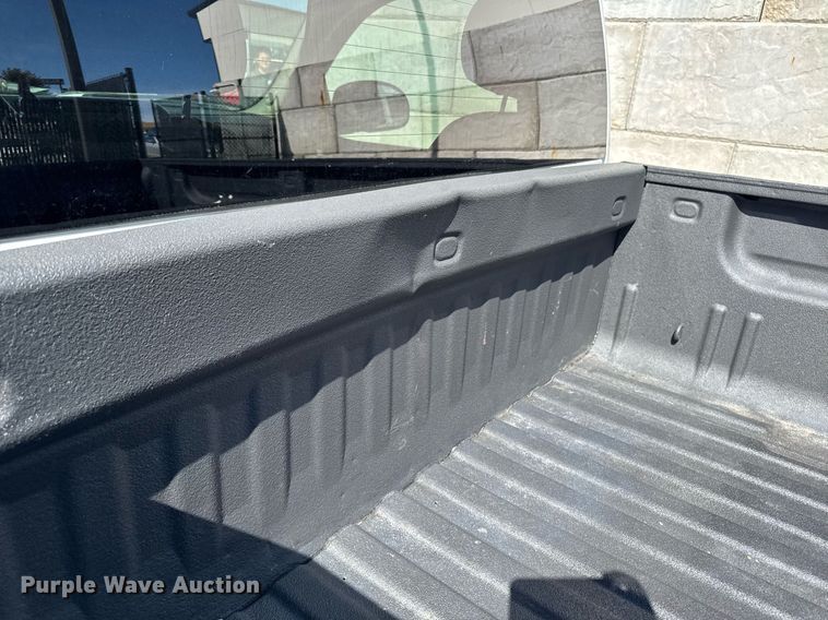 image for item EM3540 2007 Chevrolet Silverado 2500HD pickup truck