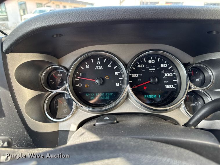 image for item EM3540 2007 Chevrolet Silverado 2500HD pickup truck