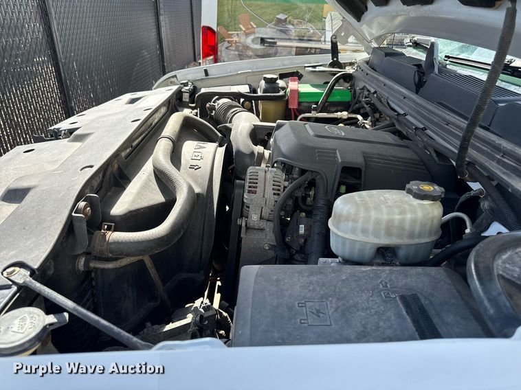 image for item EM3540 2007 Chevrolet Silverado 2500HD pickup truck