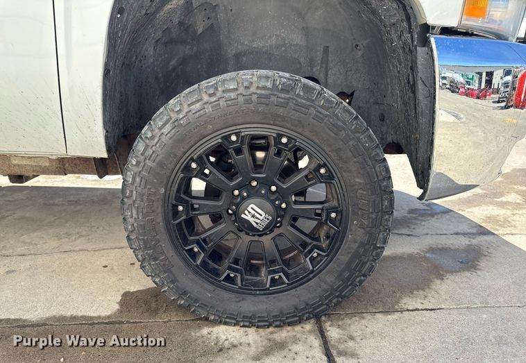 image for item EM3540 2007 Chevrolet Silverado 2500HD pickup truck