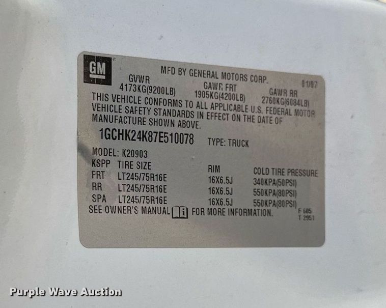 image for item EM3540 2007 Chevrolet Silverado 2500HD pickup truck