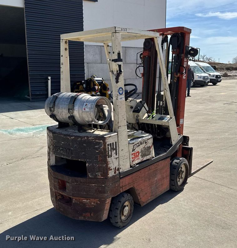 image for item EM3541 Nissan KCPH01A15PV forklift