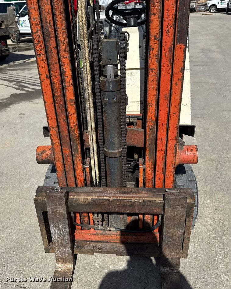 image for item EM3541 Nissan KCPH01A15PV forklift