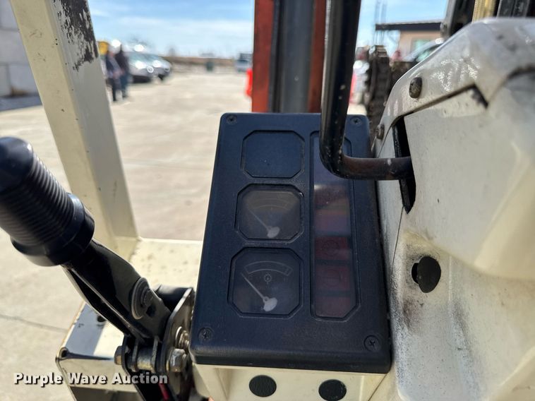 image for item EM3541 Nissan KCPH01A15PV forklift