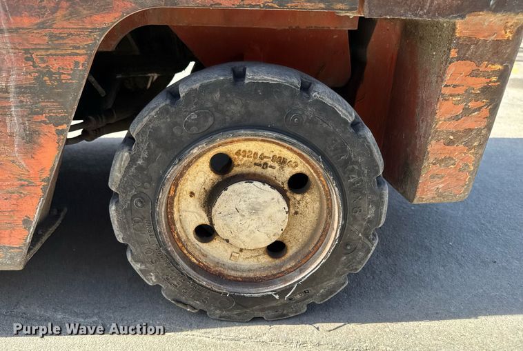 image for item EM3541 Nissan KCPH01A15PV forklift