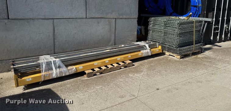 image for item EM3542 Pallet racking