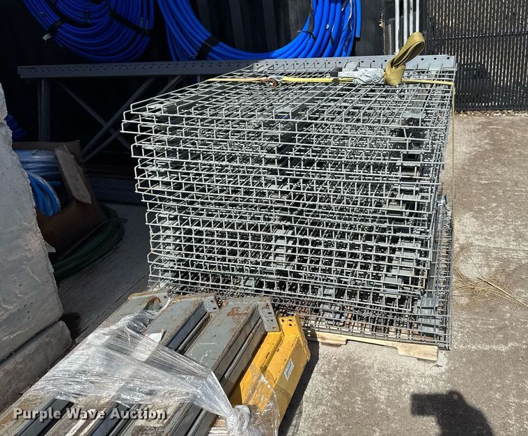 image for item EM3542 Pallet racking