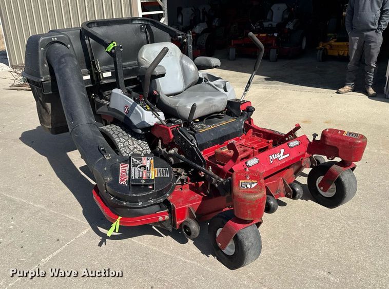 image for item EM3543 2009 Exmark LZZ27KC606 ZTR lawn mower