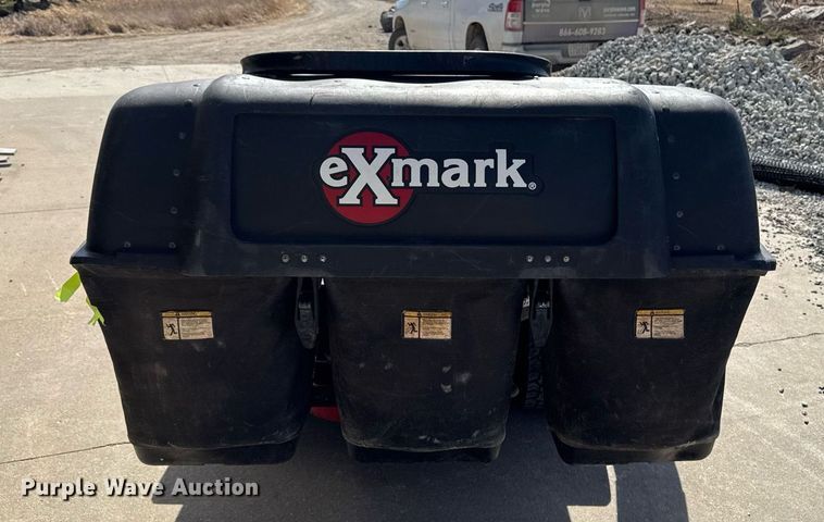 image for item EM3543 2009 Exmark LZZ27KC606 ZTR lawn mower