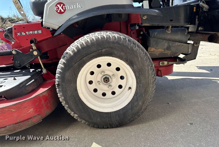 image for item EM3547 Exmark LZX980EKC606W0 ZTR lawn mower