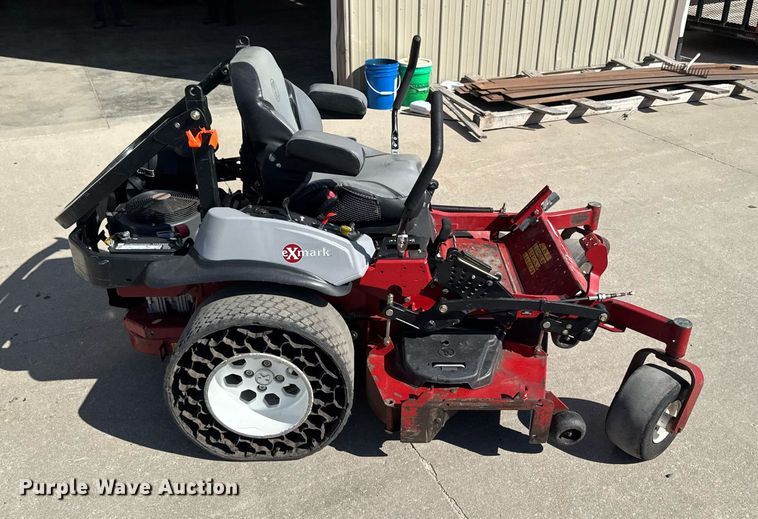 image for item EM3551 2015 Exmark LZX801GKA60600 ZTR lawn mower