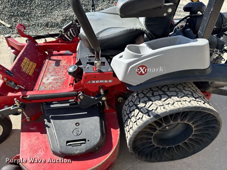 image for item EM3551 2015 Exmark LZX801GKA60600 ZTR lawn mower