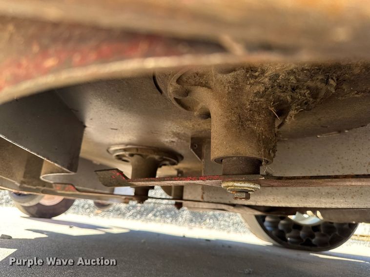 image for item EM3551 2015 Exmark LZX801GKA60600 ZTR lawn mower