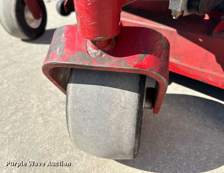 image for item EM3551 2015 Exmark LZX801GKA60600 ZTR lawn mower