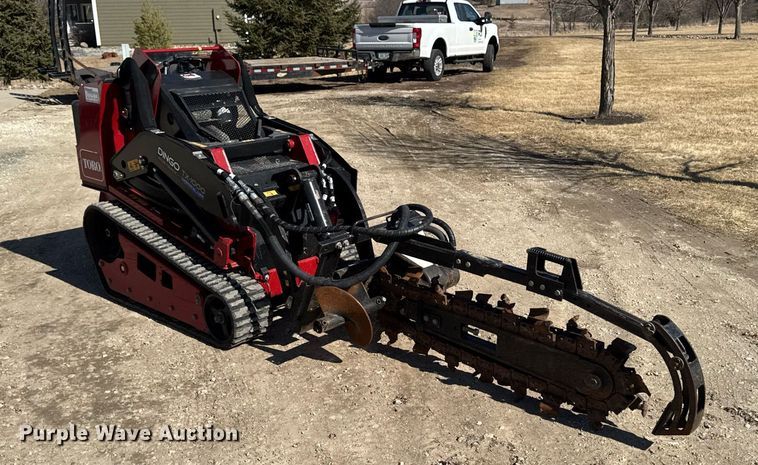 image for item EM3553 2021 Toro Dingo Wide Track TX 1000  compact utility loader