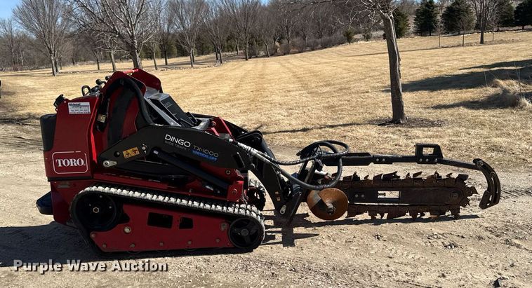 image for item EM3553 2021 Toro Dingo Wide Track TX 1000  compact utility loader