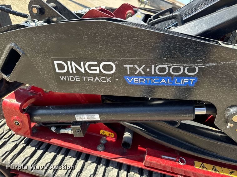image for item EM3553 2021 Toro Dingo Wide Track TX 1000  compact utility loader