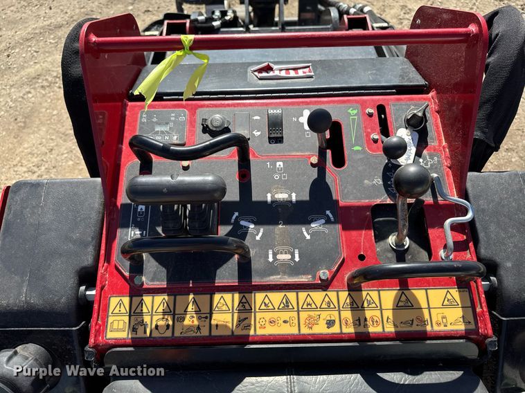 image for item EM3553 2021 Toro Dingo Wide Track TX 1000  compact utility loader