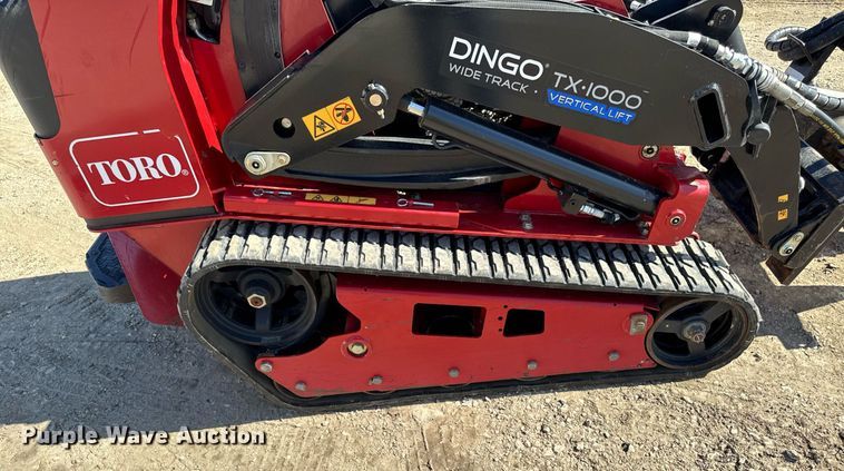 image for item EM3553 2021 Toro Dingo Wide Track TX 1000  compact utility loader