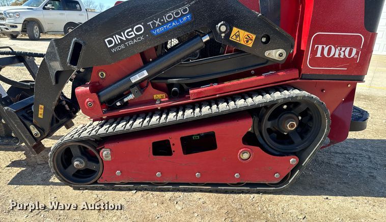 image for item EM3553 2021 Toro Dingo Wide Track TX 1000  compact utility loader