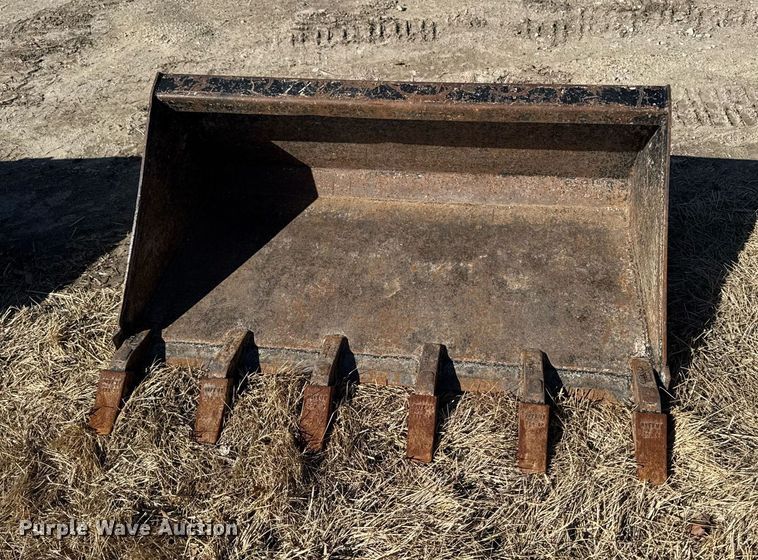 image for item EM3553 2021 Toro Dingo Wide Track TX 1000  compact utility loader