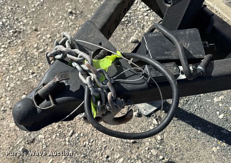 image for item EM3556 2020 H&H H9616TFTV-100 enclosed cargo trailer