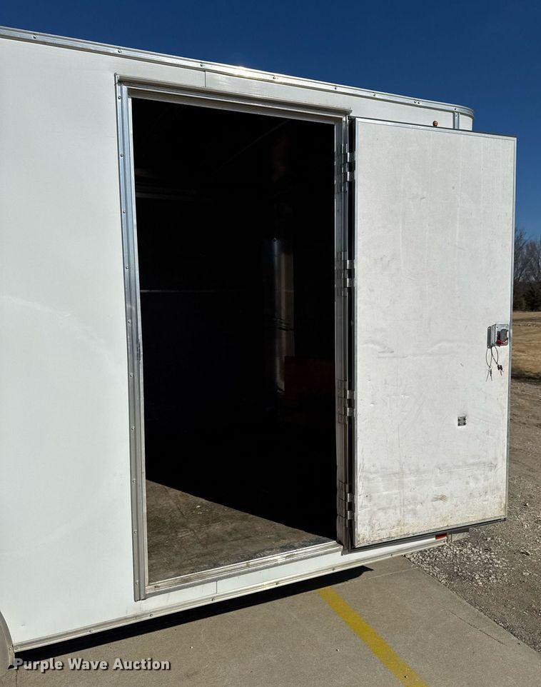 image for item EM3556 2020 H&H H9616TFTV-100 enclosed cargo trailer