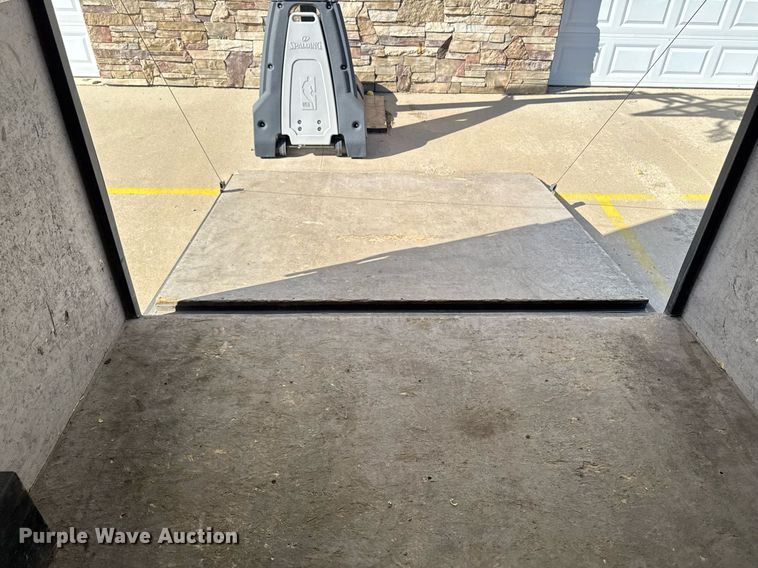 image for item EM3556 2020 H&H H9616TFTV-100 enclosed cargo trailer