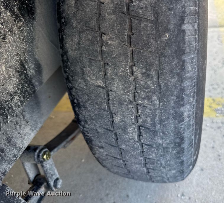 image for item EM3556 2020 H&H H9616TFTV-100 enclosed cargo trailer