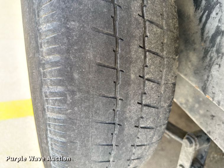 image for item EM3556 2020 H&H H9616TFTV-100 enclosed cargo trailer