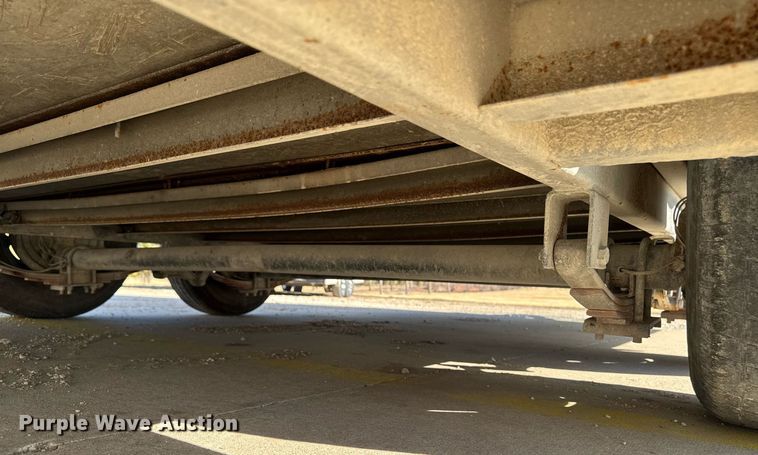 image for item EM3556 2020 H&H H9616TFTV-100 enclosed cargo trailer