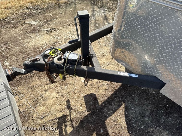 image for item EM3557 2017 H&H enclosed cargo trailer