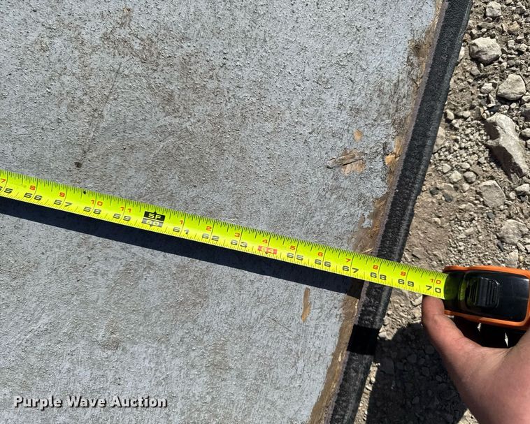 image for item EM3557 2017 H&H enclosed cargo trailer