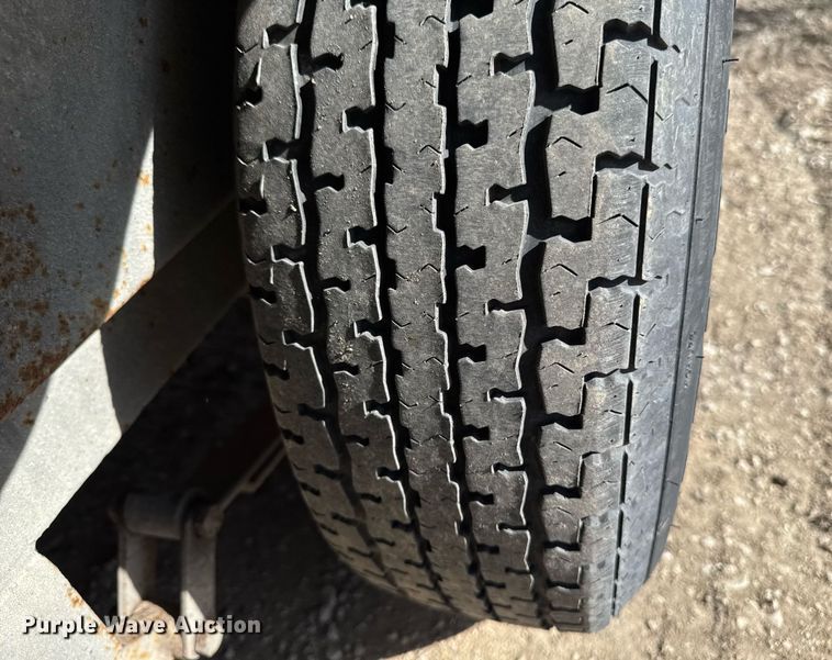 image for item EM3557 2017 H&H enclosed cargo trailer