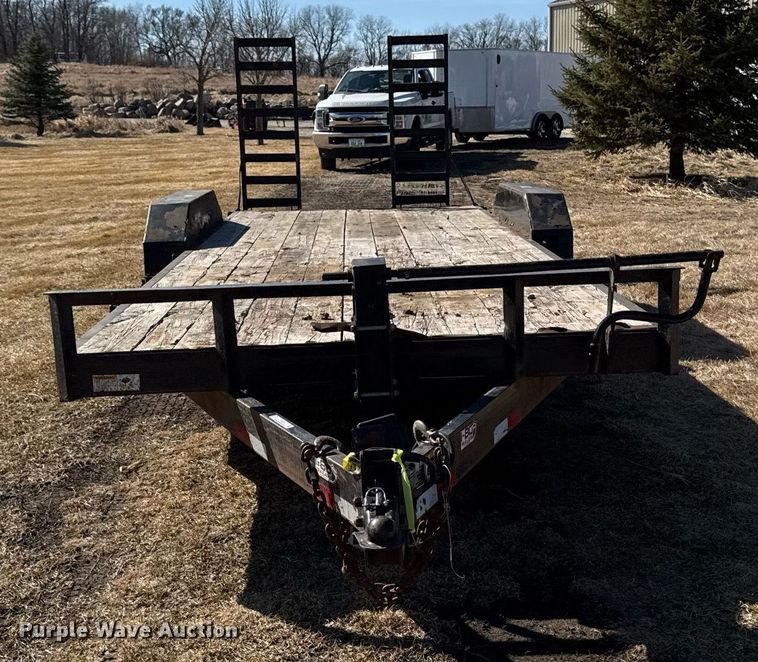 image for item EM3558 2013 H&H equipment trailer