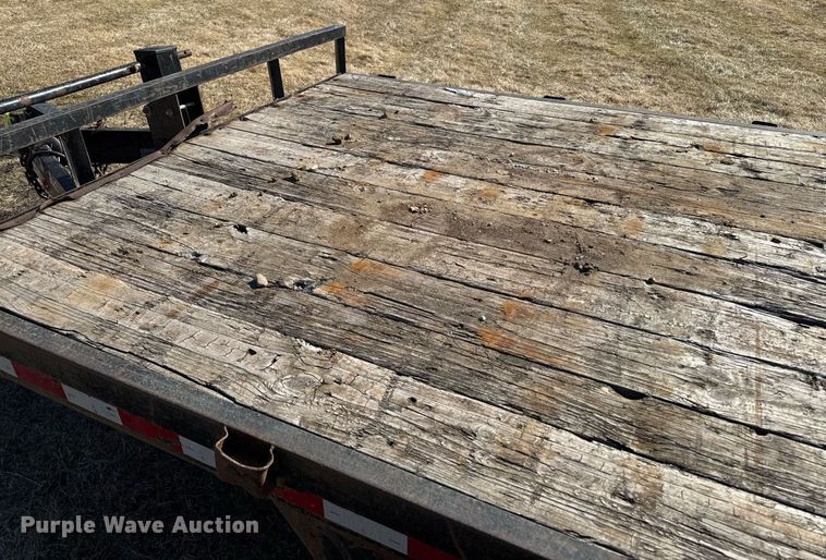 image for item EM3558 2013 H&H equipment trailer