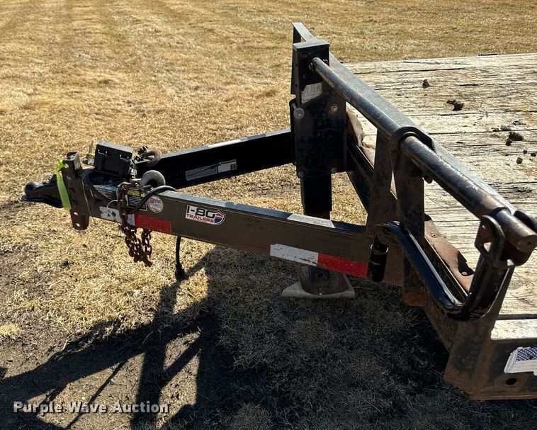 image for item EM3558 2013 H&H equipment trailer