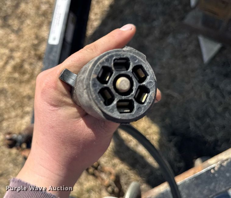 image for item EM3558 2013 H&H equipment trailer