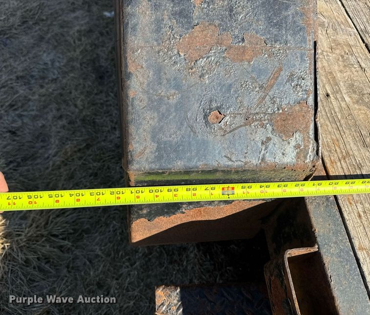 image for item EM3558 2013 H&H equipment trailer