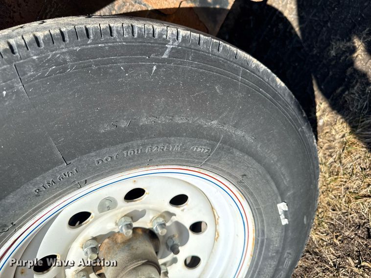 image for item EM3558 2013 H&H equipment trailer