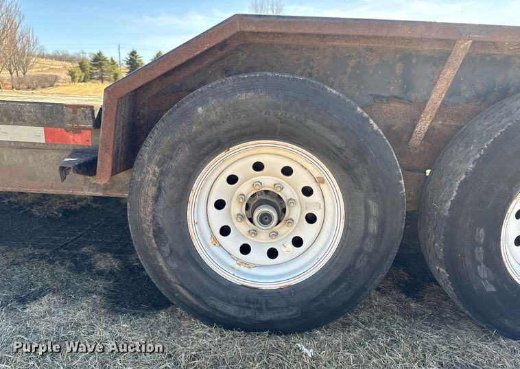 image for item EM3558 2013 H&H equipment trailer