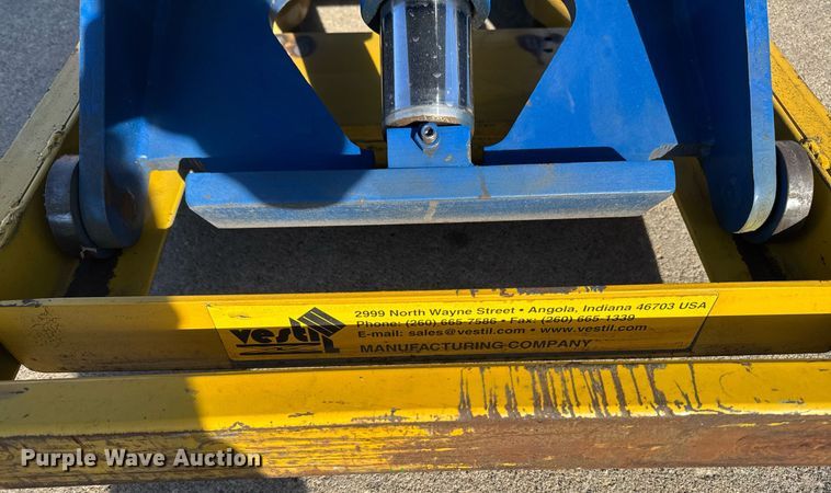 image for item EM3564 Yale MPB040-EN24T2748 pallet jack