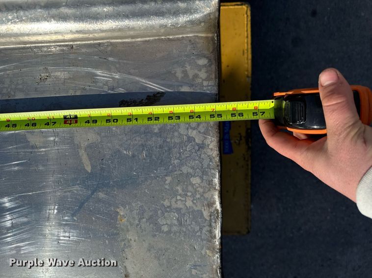 image for item EM3565 Caterpillar NPP40 lift table