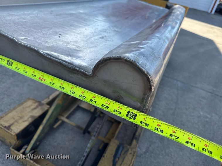 image for item EM3566 Caterpillar NPP40 lift table