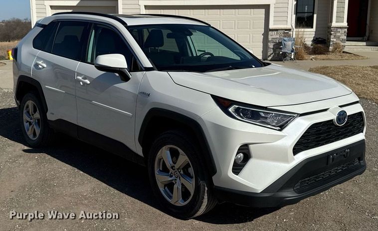 image for item EM3576 2021 Toyota RAV4 XLE Premium Hybrid SUV