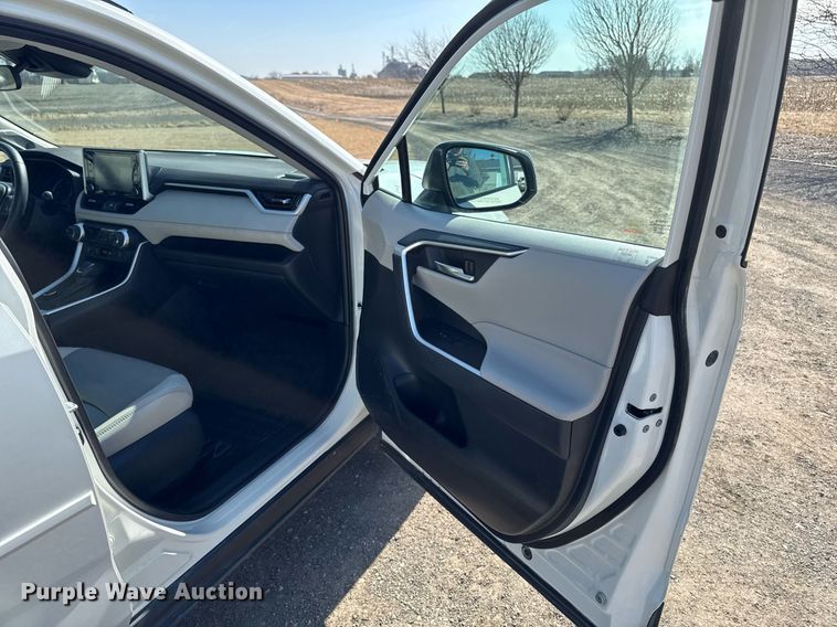 image for item EM3576 2021 Toyota RAV4 XLE Premium Hybrid SUV