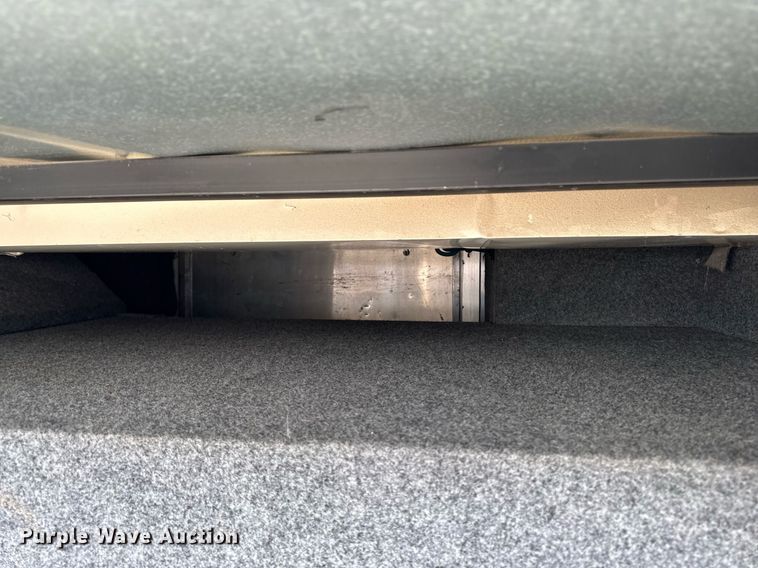 image for item EM3585 1991 Holiday Rambler Aluma Lite RV