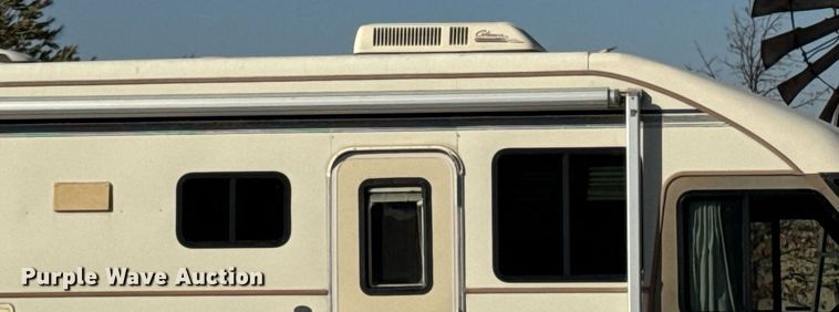 image for item EM3585 1991 Holiday Rambler Aluma Lite RV