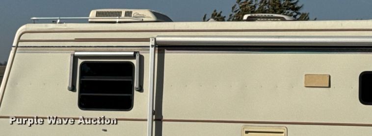 image for item EM3585 1991 Holiday Rambler Aluma Lite RV